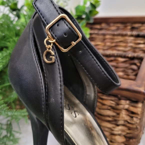 Guess platform peeptoe pumps - Picture 11 of 11